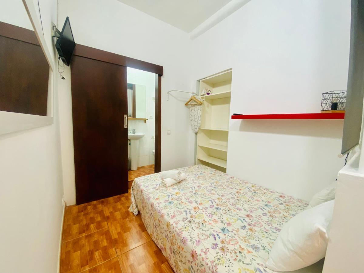 01 Apartamento 2 ,3 Appartement Barcelona Buitenkant foto